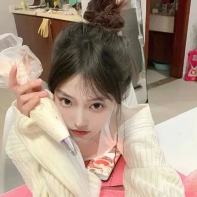 缩小人 封面